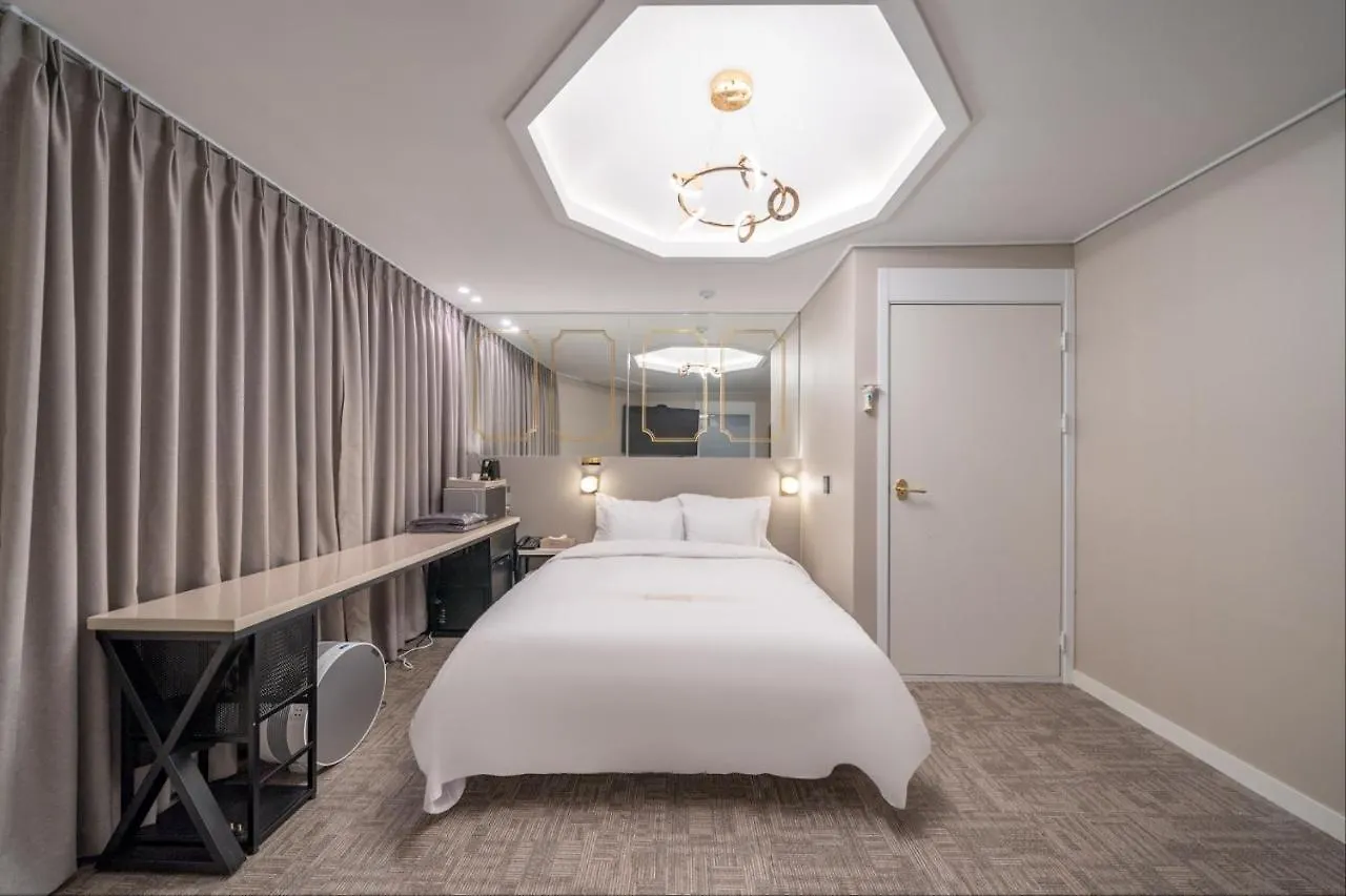 Dk Incheon Airport Hotel 0*,